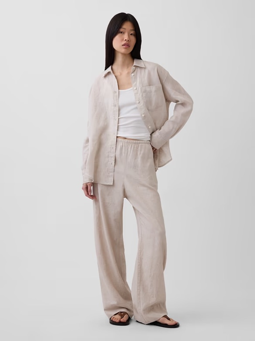 NWT Gap linen blend natural wide leg pull on pants.